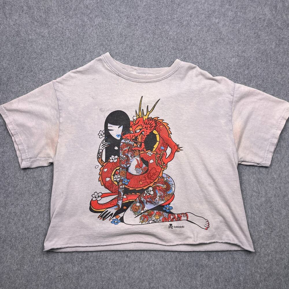 tokidoki dragon geisha graphic t-shirt white cropped short sleeve medium